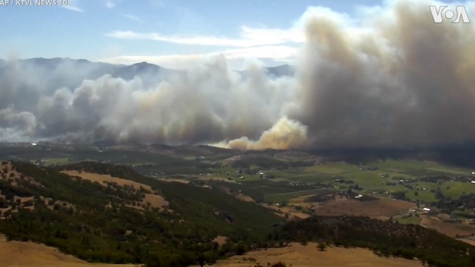 Firefighters Battle Wildfires in Oregon