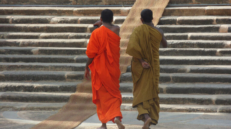 20230601 Sri Lanka monk