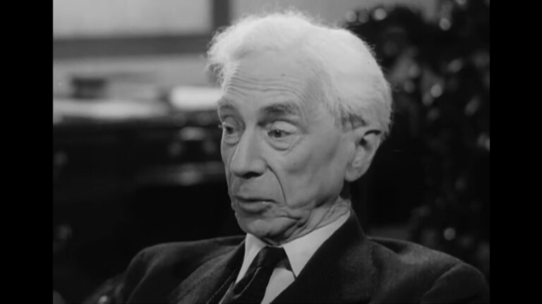 Bertrand Russell-230814