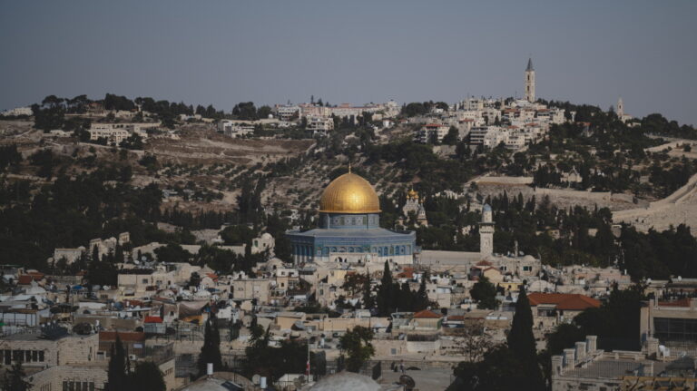 Temple-in-Jerusalem-unsplash_231106