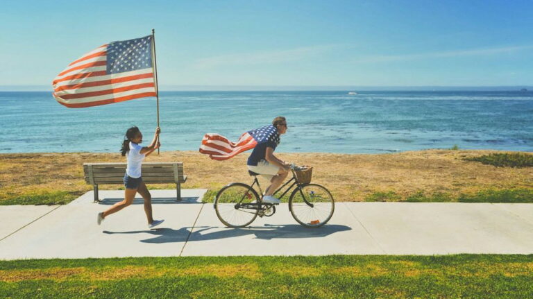 usa-flag-240801-unsplash