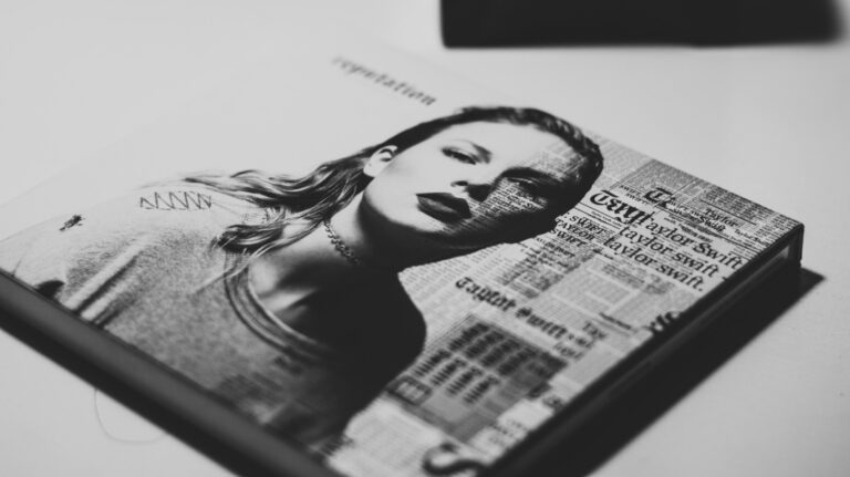 Taylor Swift-241101-unsplash