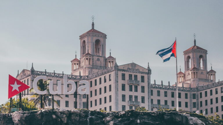 pexels-cuba-241225