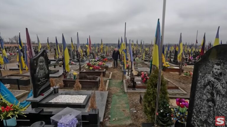 Ukrainian victim memorial-250205